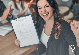 Aprenda a Criar o Currículo Perfeito e Conquiste Sua Entrevista de Emprego!